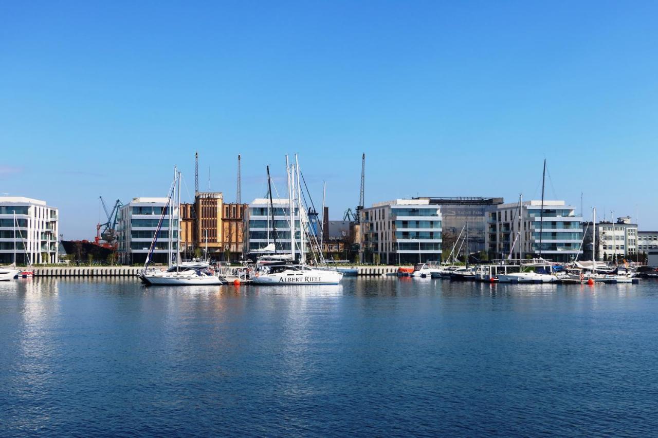 Апартаменти Yacht Park Marina *