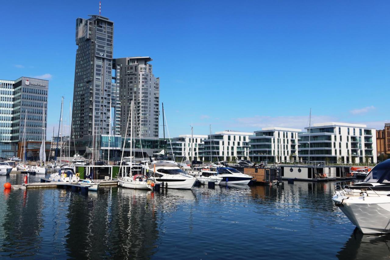 Yacht Park Marina